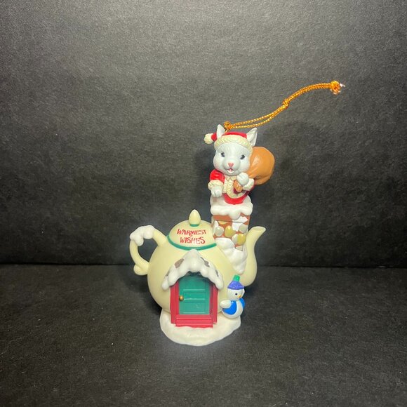 Vintage 1994 Lustre Fame Santa Mouse in Teapot Chimney Christmas Ornament 4" - Picture 1 of 7